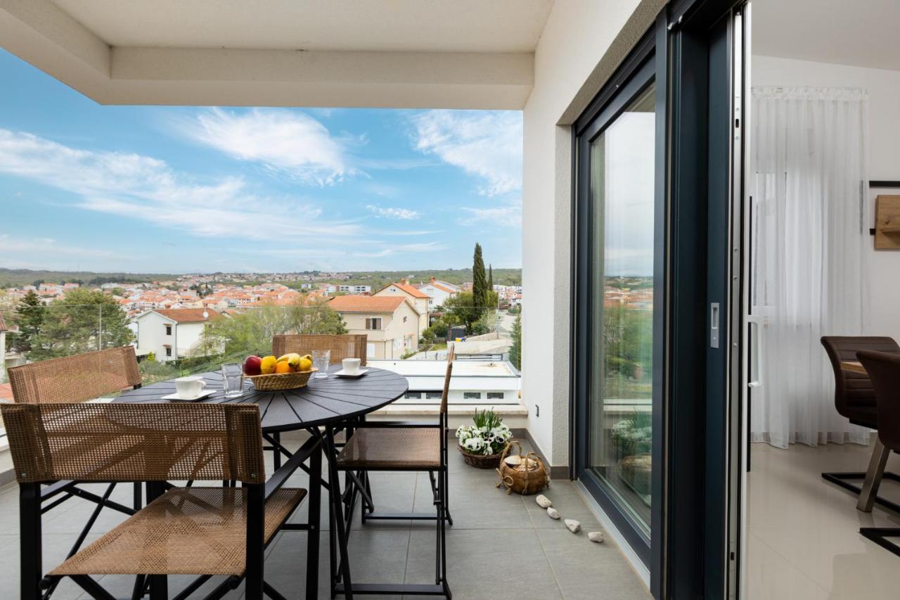Apartment Muzini Malinska Luaran gambar
