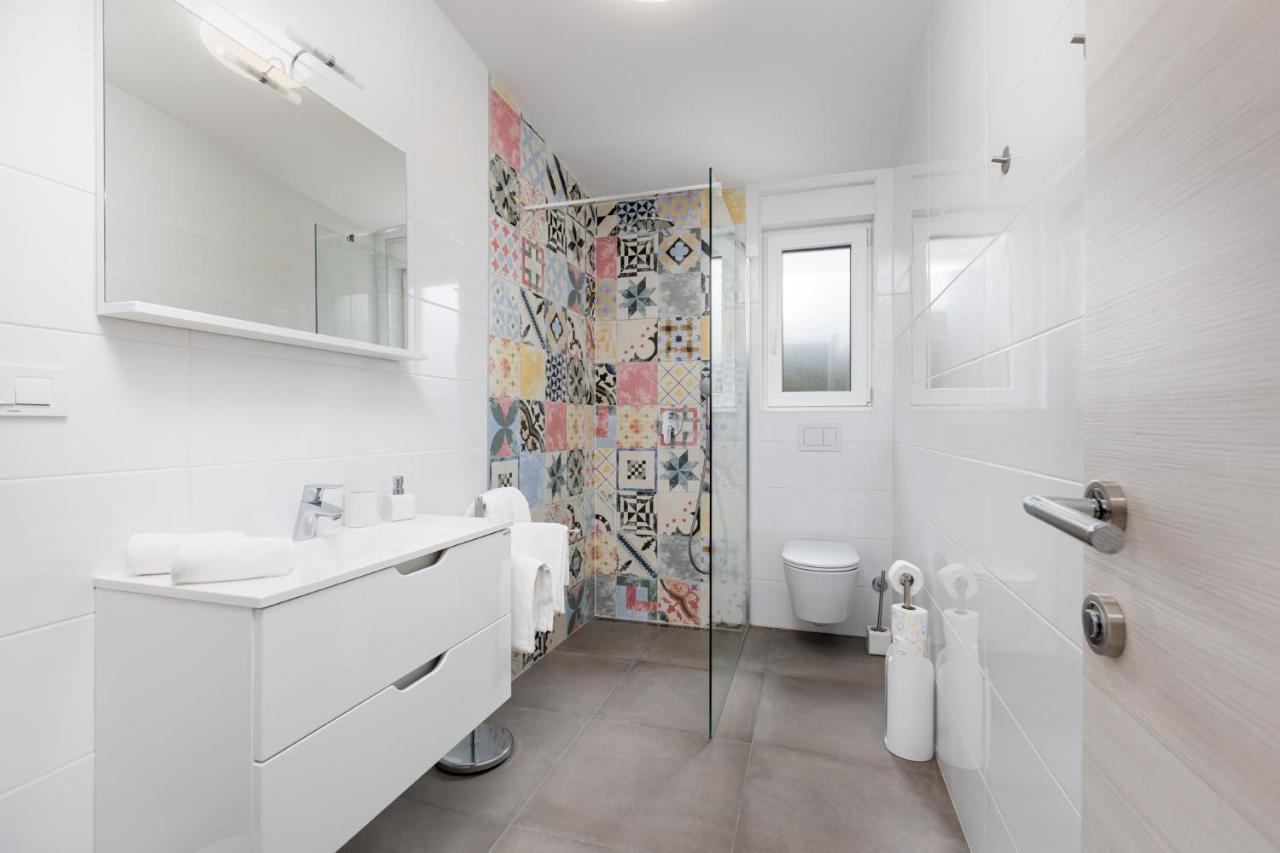 Apartment Muzini Malinska Luaran gambar