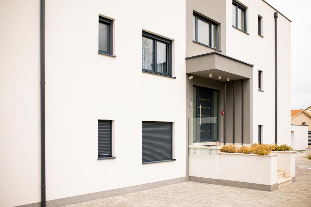 Apartment Muzini Malinska Luaran gambar